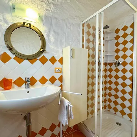 Villino Il Poggio * La Maddalena (Sassari)